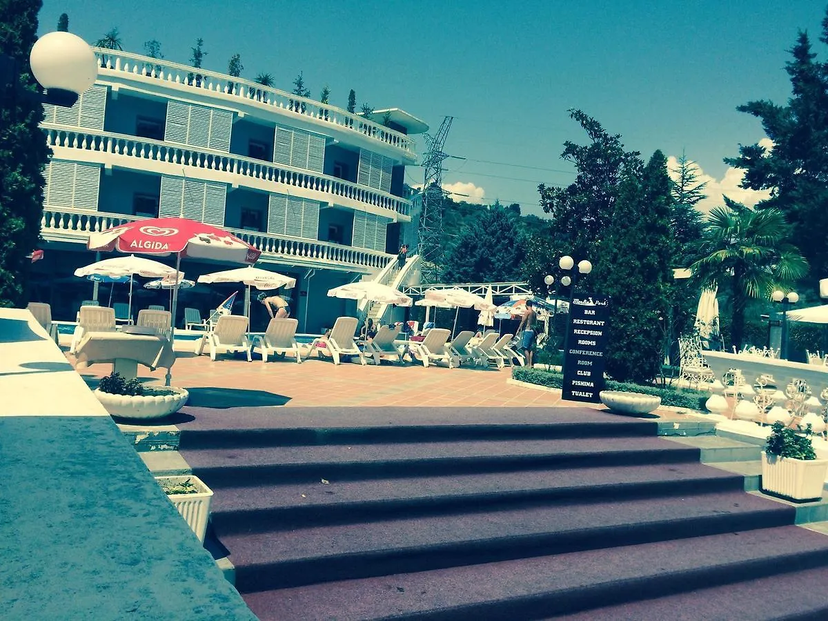 Merlin Park Resort Tirana 0*,